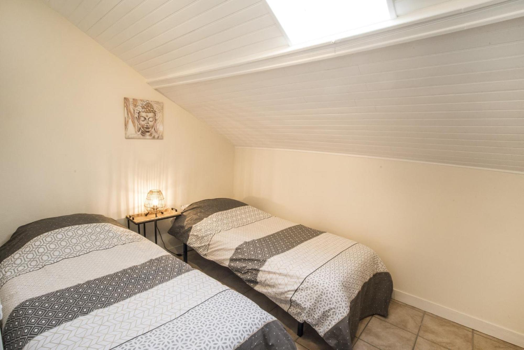 Maison De Ville Nlr - 6 Lits Simples - Bbq - Proche Gare - Grand Parking Nogent-le-Rotrou Esterno foto