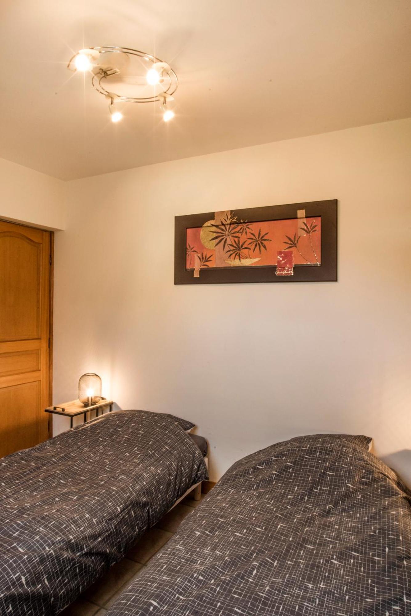 Maison De Ville Nlr - 6 Lits Simples - Bbq - Proche Gare - Grand Parking Nogent-le-Rotrou Esterno foto